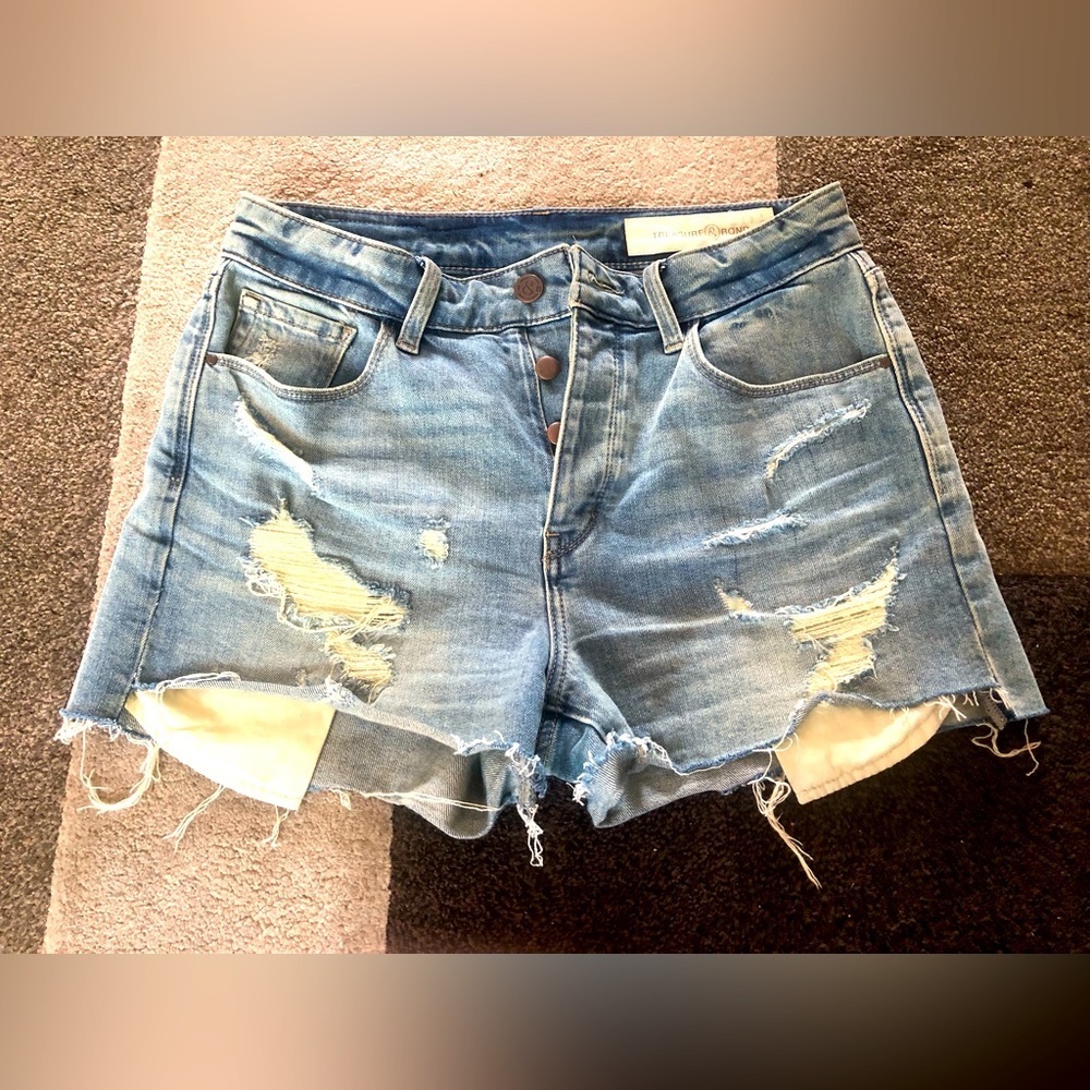 Treasure & Bond Distressed Denim Shorts - Blue